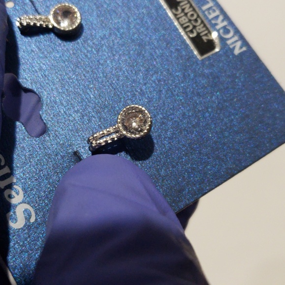 Cubic Zirconia Drop Earrings for Sensitive Ears – Nickel Free & Hypoallergenic - Picture 6 of 7